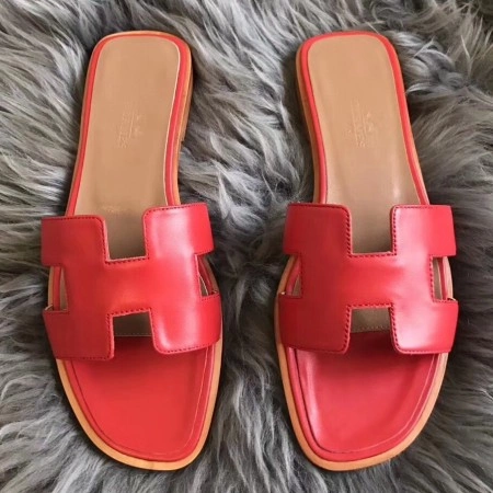HERMES ORAN SLIDE SANDALS IN RED SWIFT CALFSKIN – HMSD127