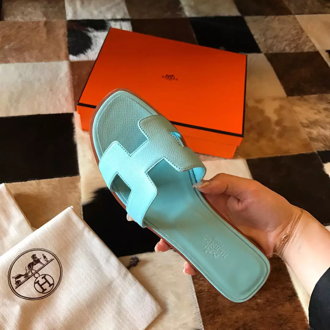 HERMES ORAN SLIDE SANDALS IN BLUE ATOLL EPSOM CALFSKIN – HMSD068