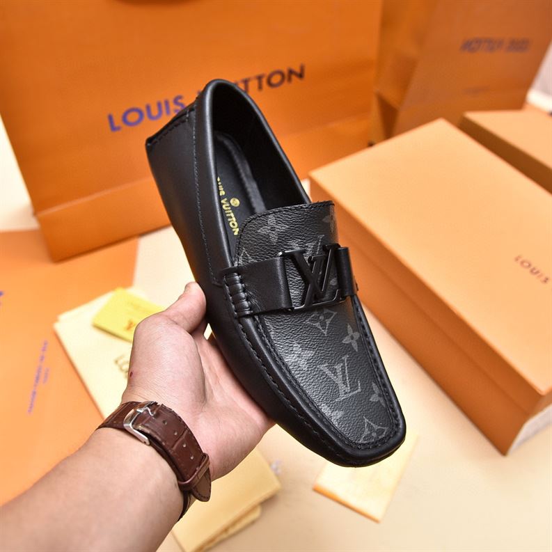 LOUIS VUITTON MOCCASIN – VL035