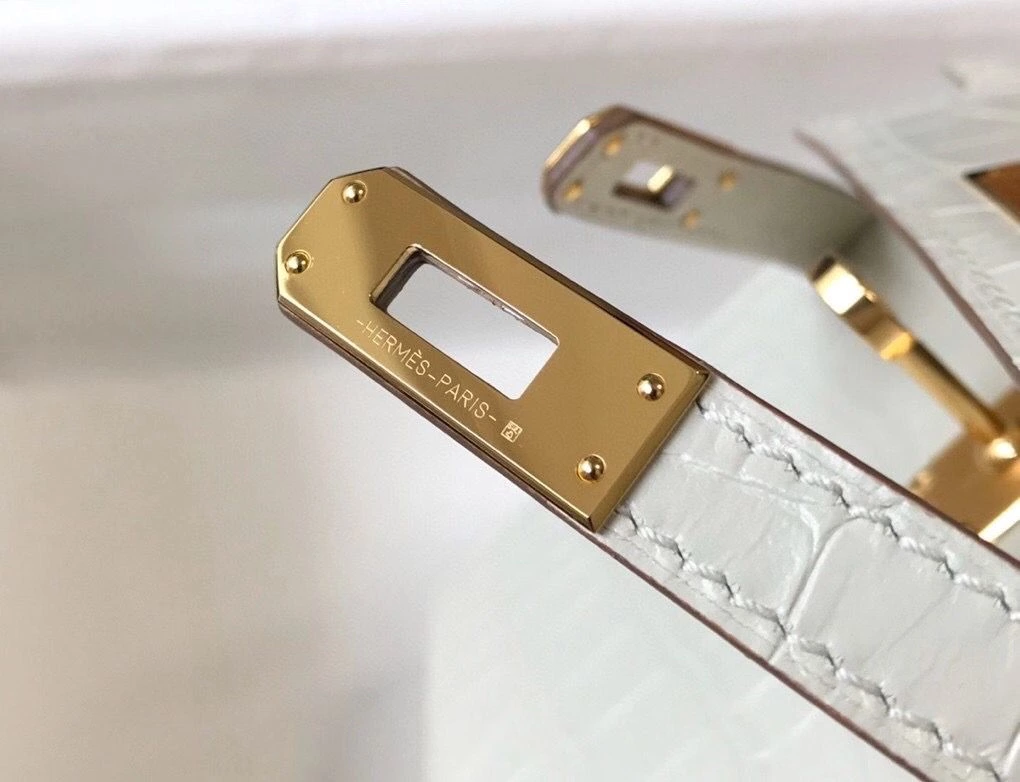 Hermes Kelly Mini II Bag In Beton Embossed Crocodile Leather – HW135