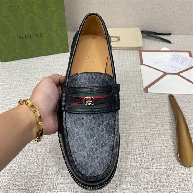 GUCCI MEN’S LOAFER WITH INTERLOCKING G – GL003