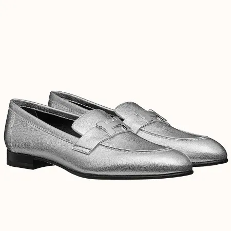 Hermes Women’s Paris Loafers In Silver Metallic Goatskin – HM082