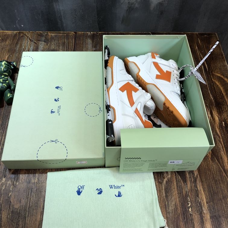 OFF-WHITE OUT OF OFFICE “OOO” SNEAKERS – OFW004