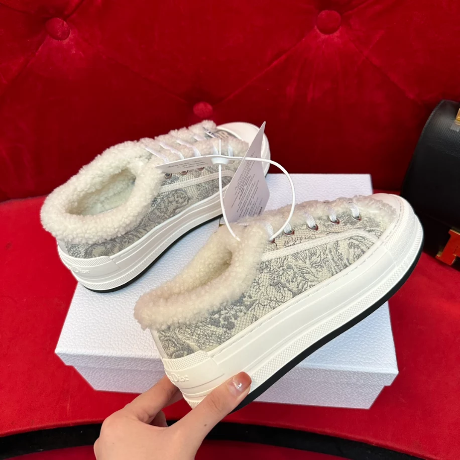 WALK’N’DIOR PLATFORM SNEAKER – DO0226