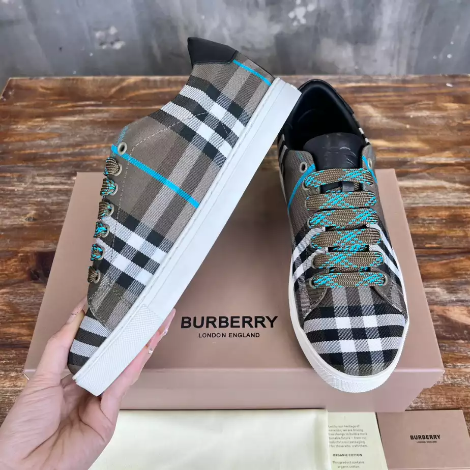 BURBERRY CHECK AND LEATHER SNEAKERS – BBR074