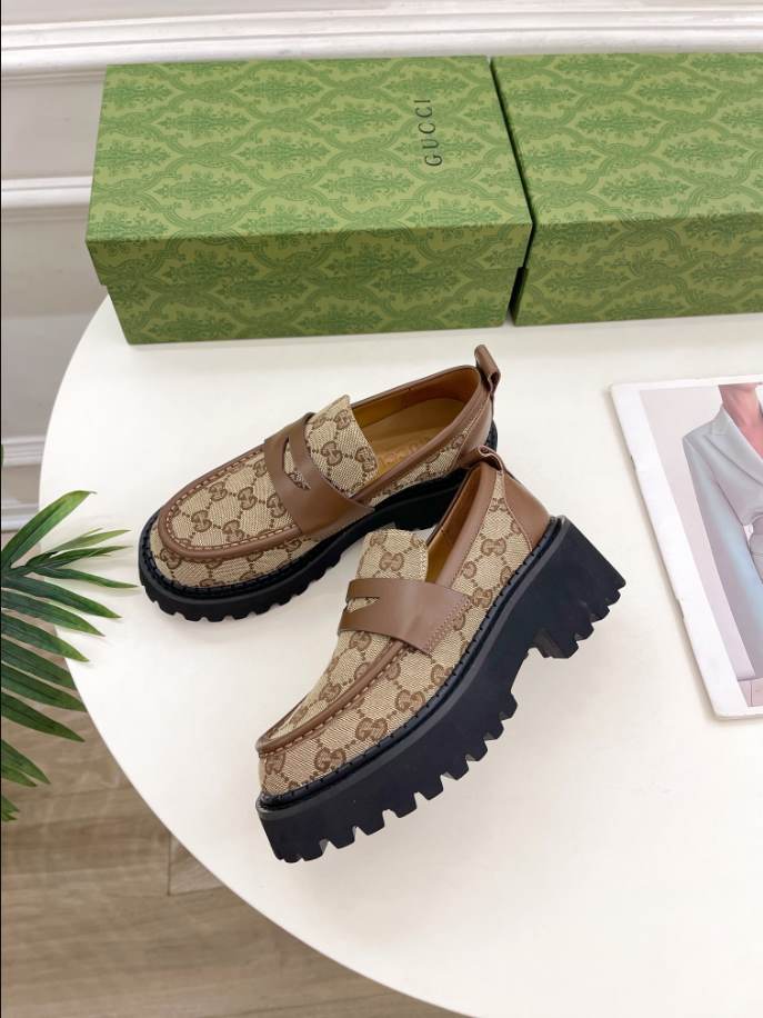 Gucci Jordaan Brown Embroidered Leather Loafer – GL079