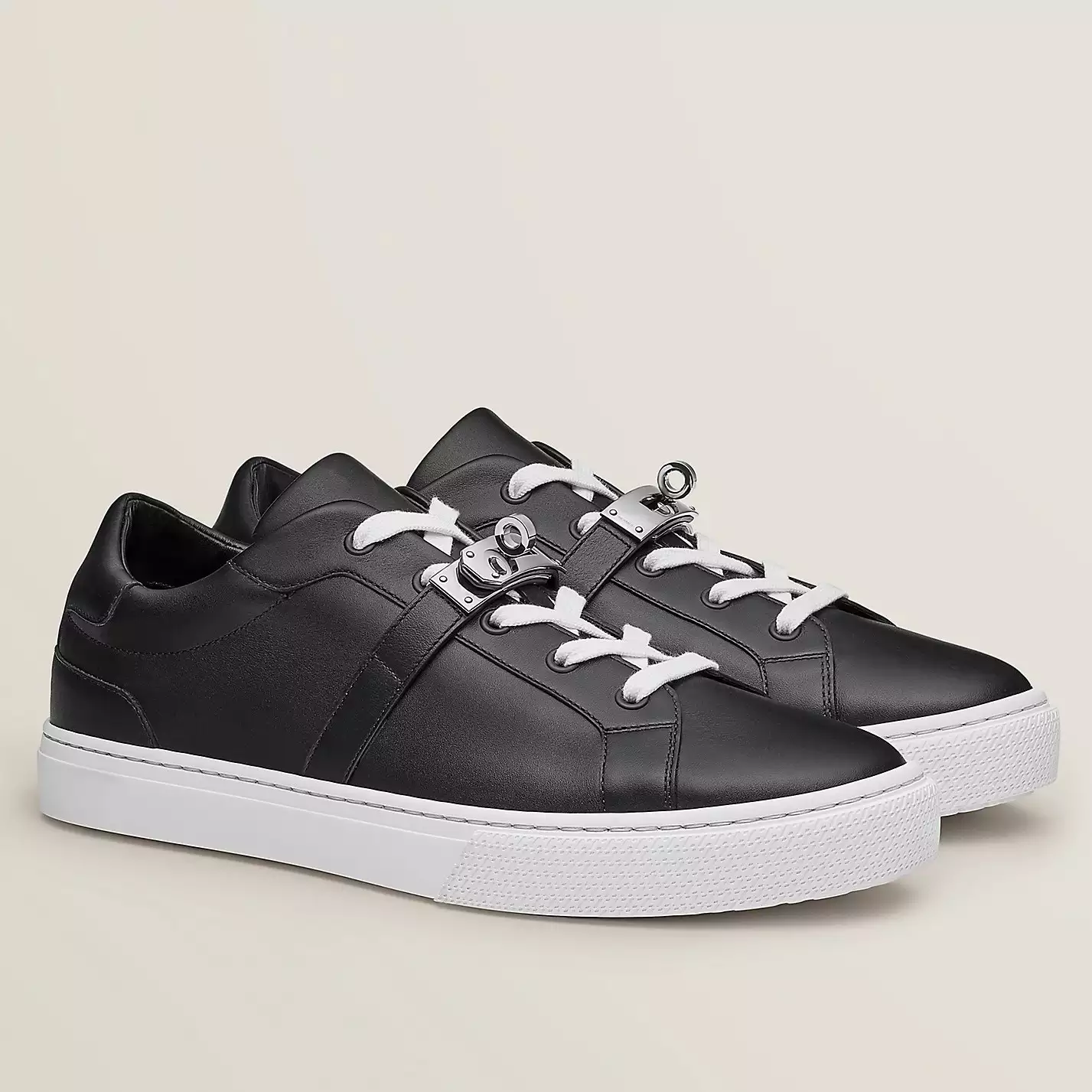 Hermes Men’s Day Sneakers in Black Leather – HM025
