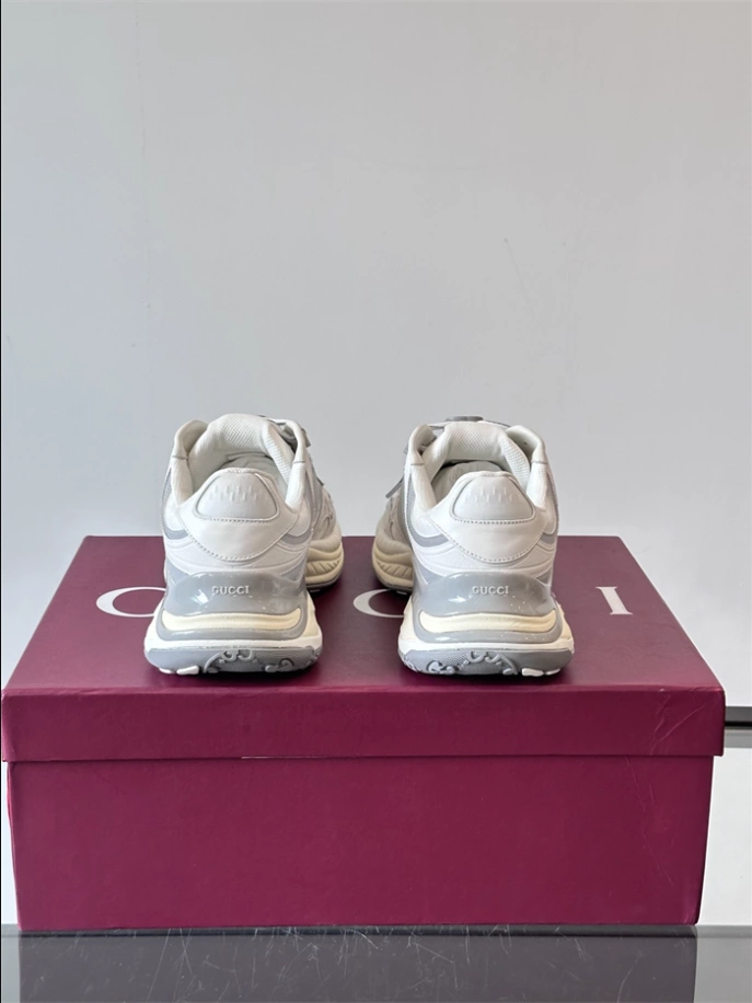 WOMEN’S GUCCI 2.0 SNEAKERS – GCC260