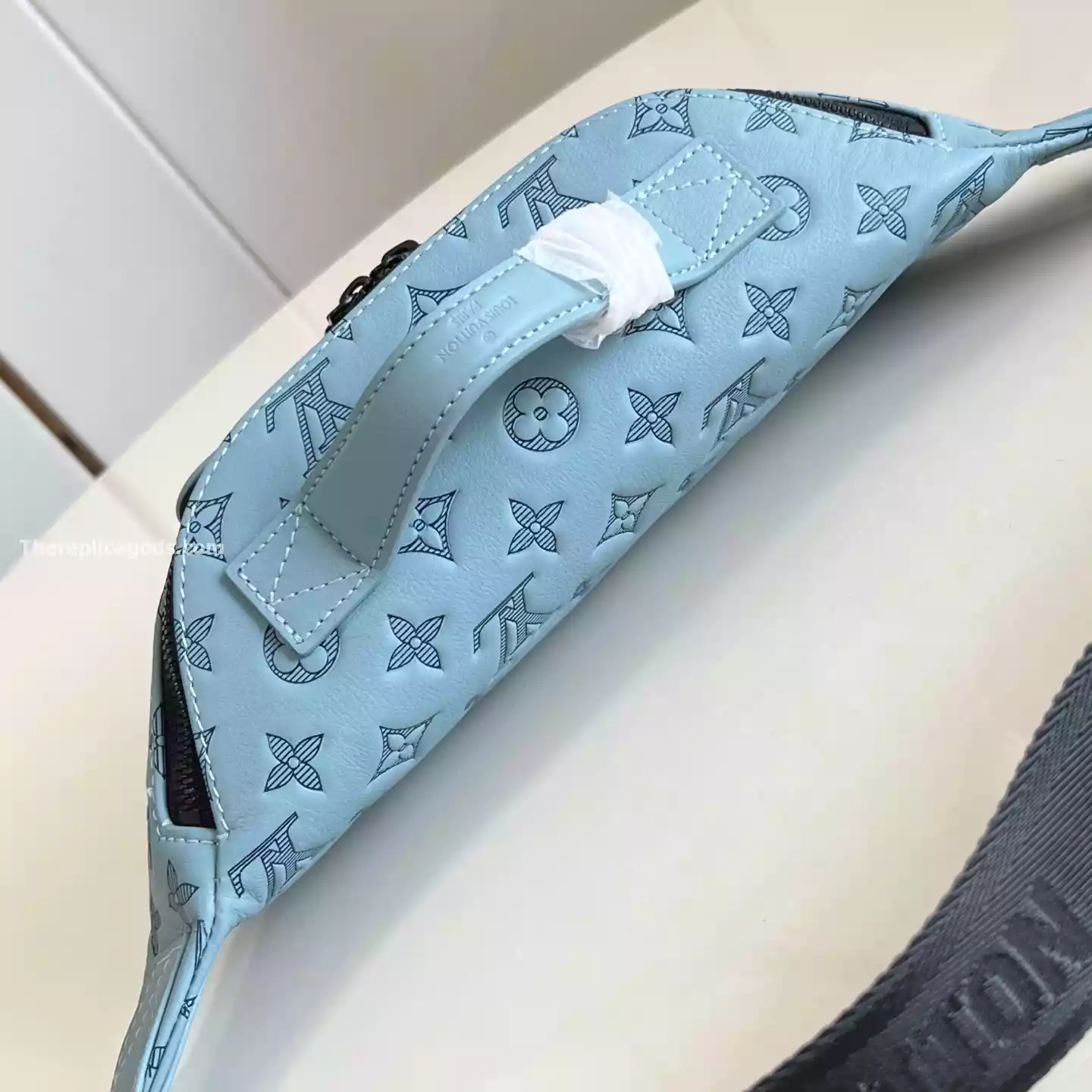 RUSH BUMBAG SKY BLUE MONOGRAM SHADOW – LW305