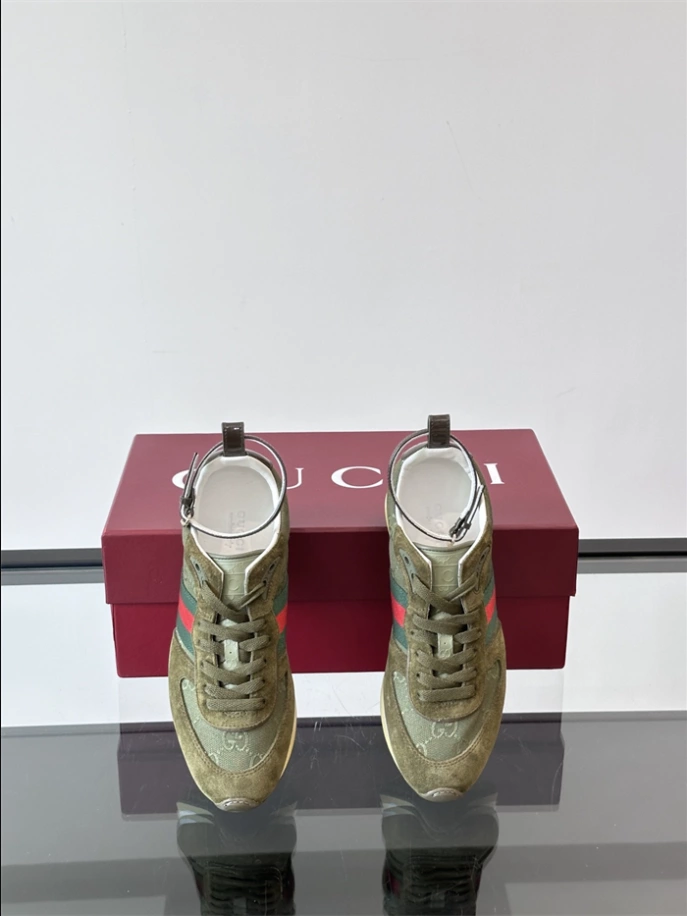 WOMEN’S GUCCI RE MOTION SNEAKERS – GCC266