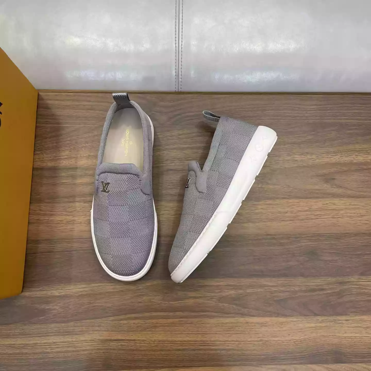 PACIFIC LOAFERS IN GREY – VL050