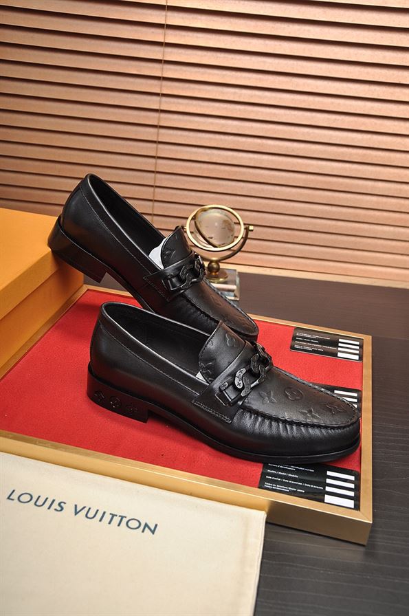 LOUIS VUITTON LOAFER LOAFER – VL020