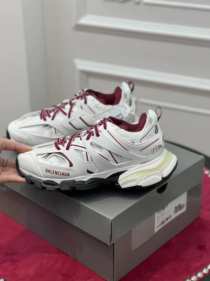 BALENCIAGA TRACK SNEAKER – BLA148