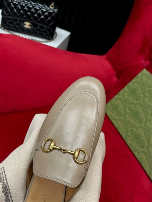 GUCCI PRINCETOWN LEATHER SLIPPER – GL023