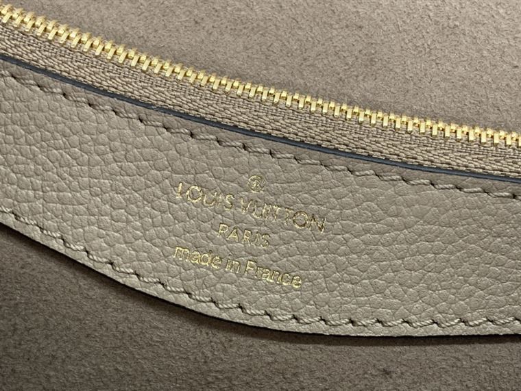 LOUIS VUITTON DIANE MONOGRAM EMPREINTE – LW114