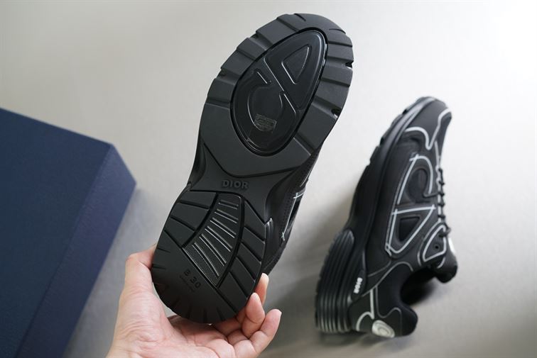 DIOR B30 SNEAKER BLACK MESH AND TECHNICAL FABRIC – DO074