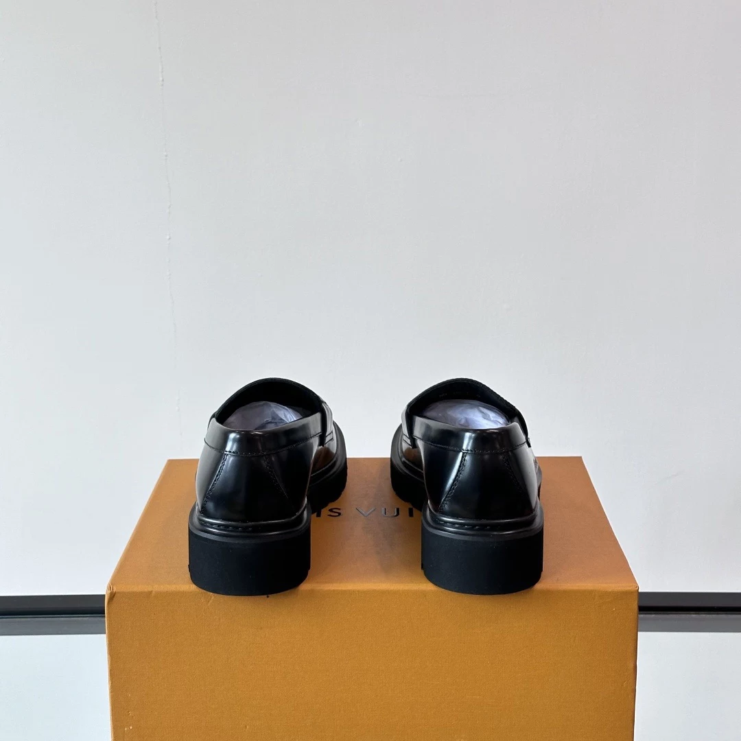 MAJOR LOAFERS BLACK LEATHER – VL042