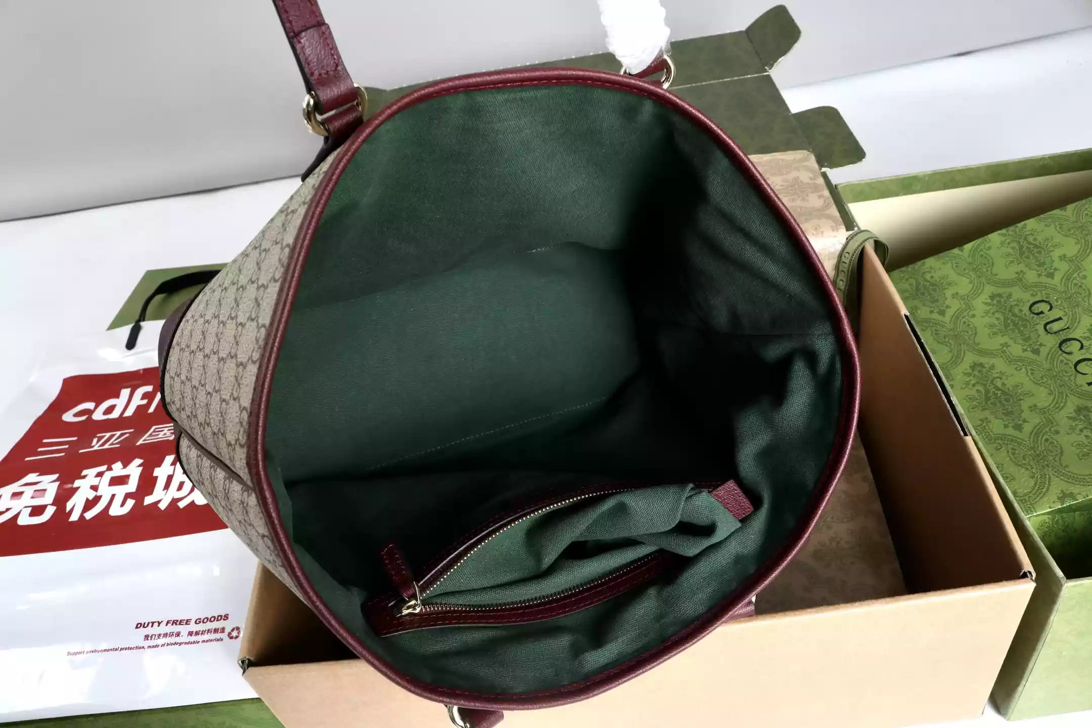 Gucci Ophidia GG Medium tote – BG082