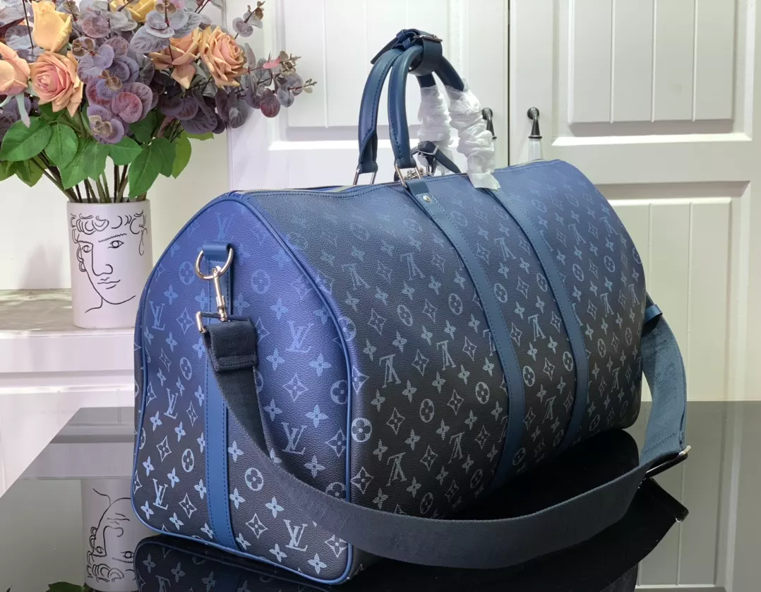 Louis Vuitton Keepall Bandoulière 55 Monogram Eclipse – LW192
