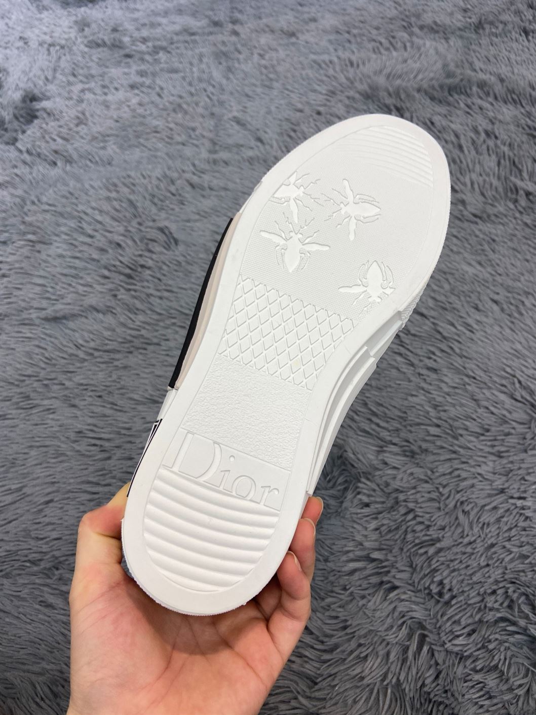 B23 LOW-TOP SNEAKER DIOR OBLIQUE CANVAS – DO060