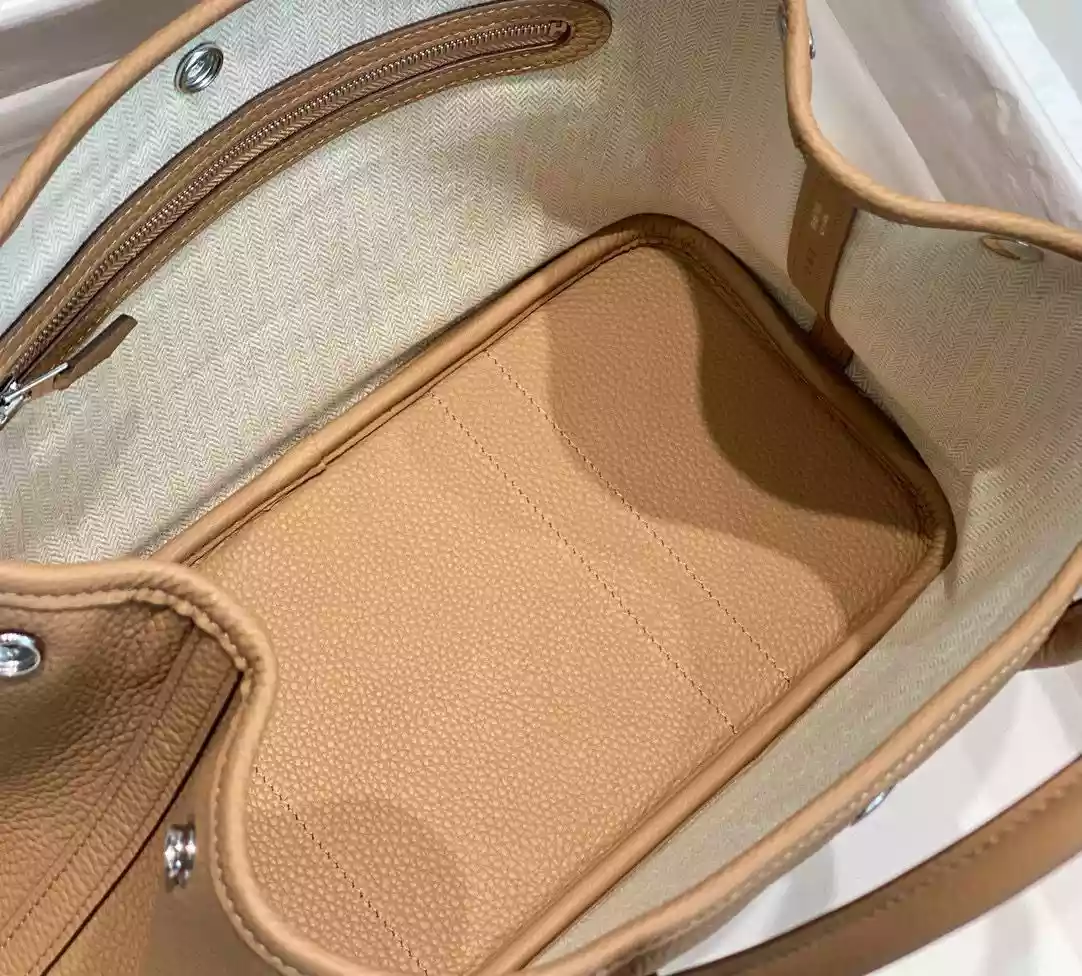 Hermes Garden Party 30 Bag In Chai Taurillon Leather – HW073