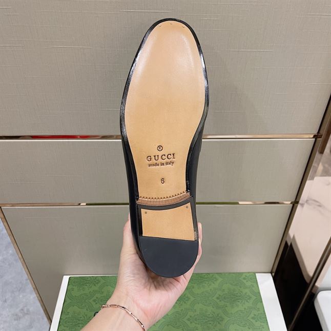 GUCCI HORSEBIT LEATHER LOAFER – GL050