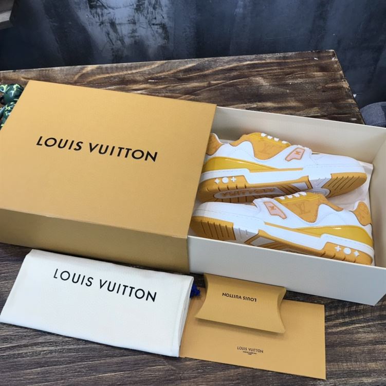 LOUIS VUITTON TRAINER SNEAKER – LVS033