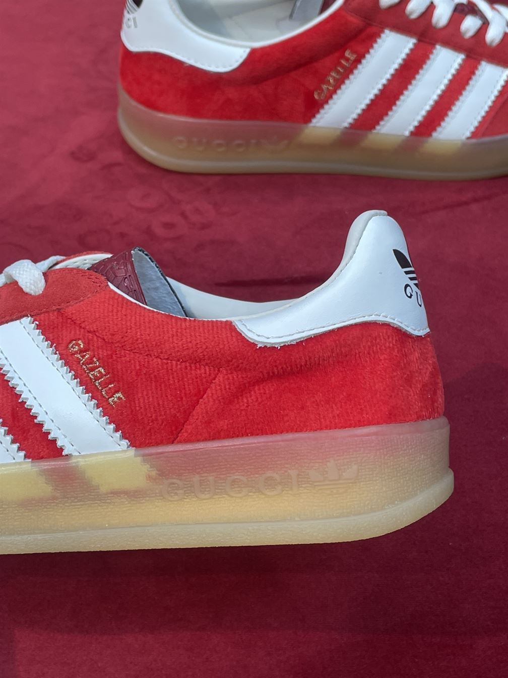 GUCCI X ADIDAS MENS GAZELLE SNEAKER – GCC024