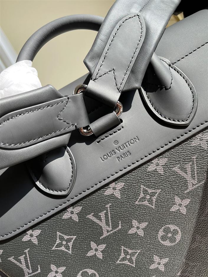 LOUIS VUITTON STEAMER BACKPACK – LVB037