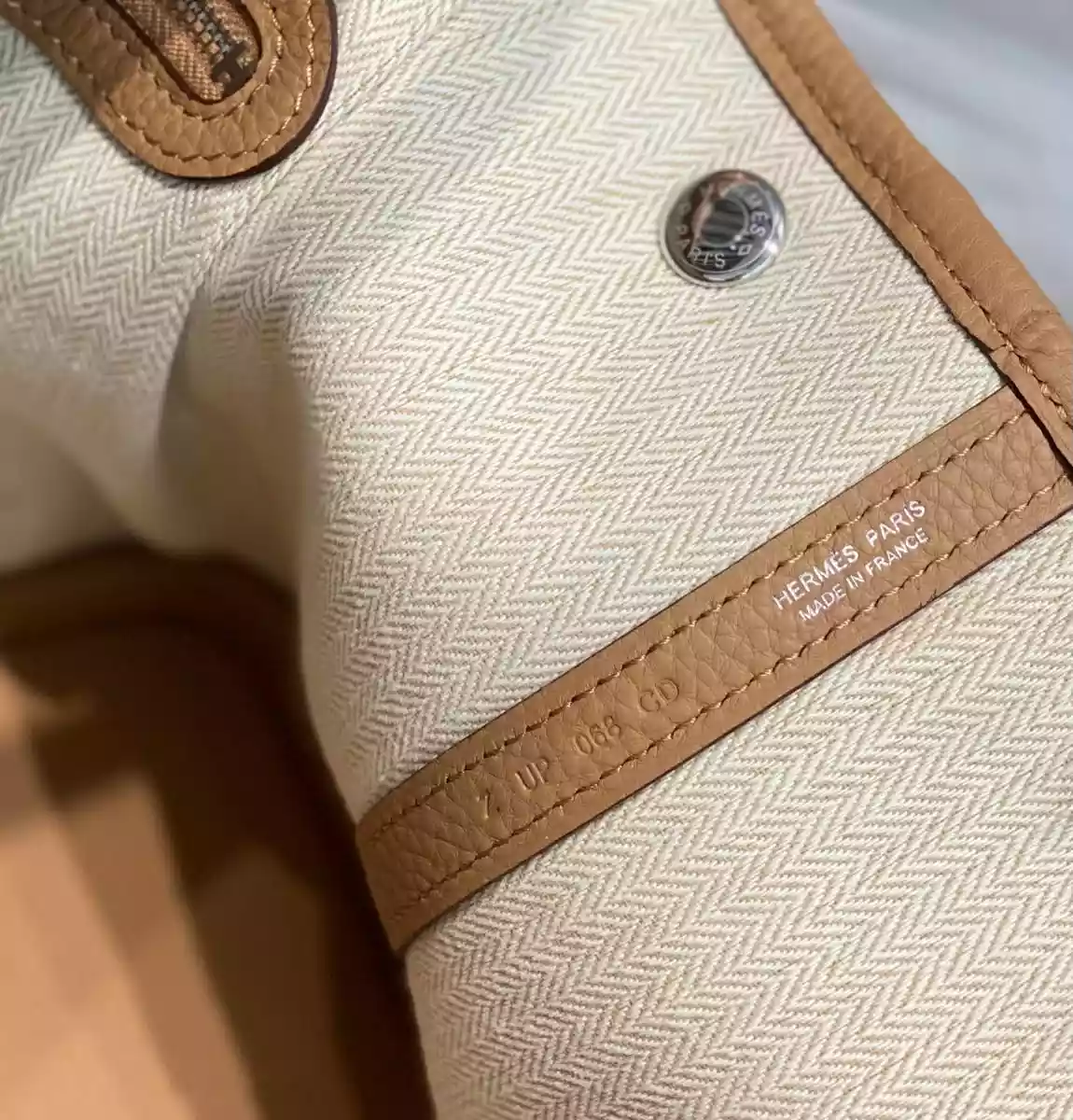 Hermes Garden Party 30 Bag In Chai Taurillon Leather – HW073