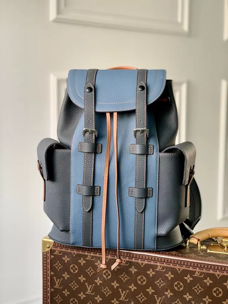 Christopher PM Backpack in Black and Blue – LW166