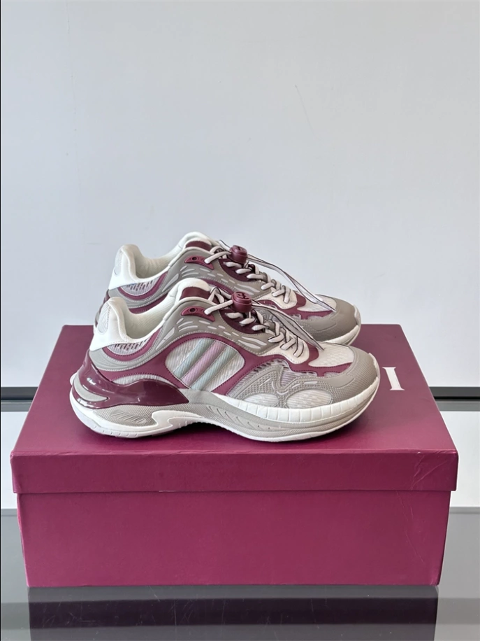 WOMEN’S GUCCI 2.0 SNEAKERS – GCC261