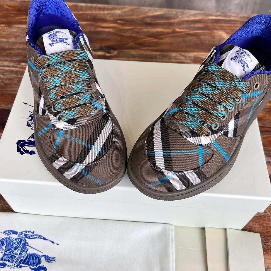 BURBERRY CHECK TERRACE SNEAKERS – BBR070