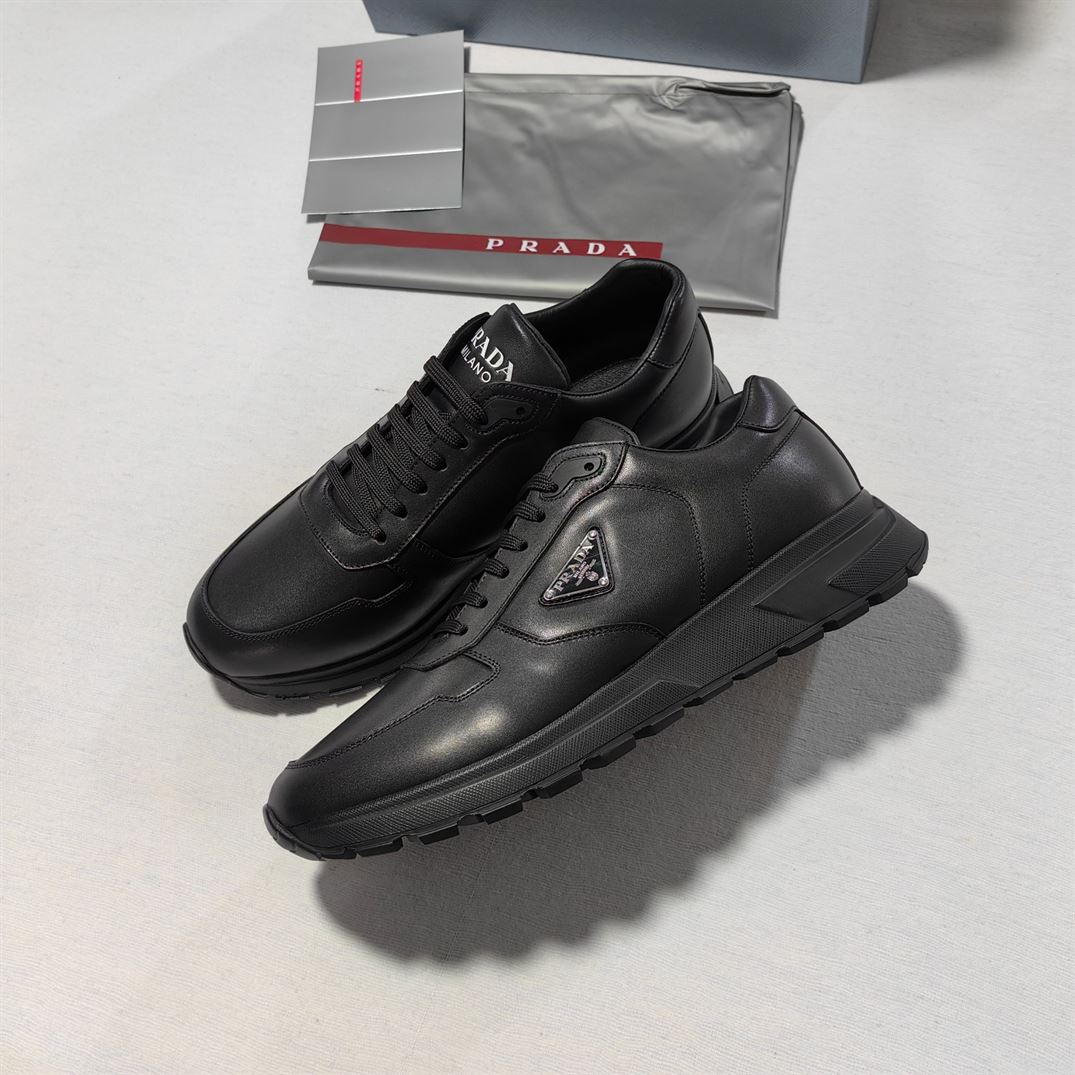 PRADA LEATHER SNEAKERS – PRS072