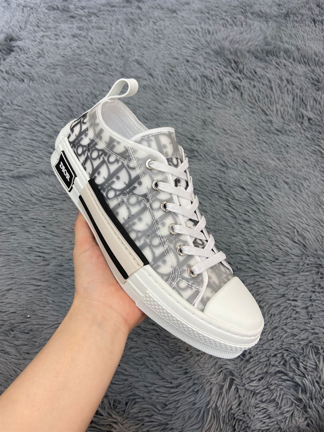 B23 LOW-TOP SNEAKER DIOR OBLIQUE CANVAS – DO060