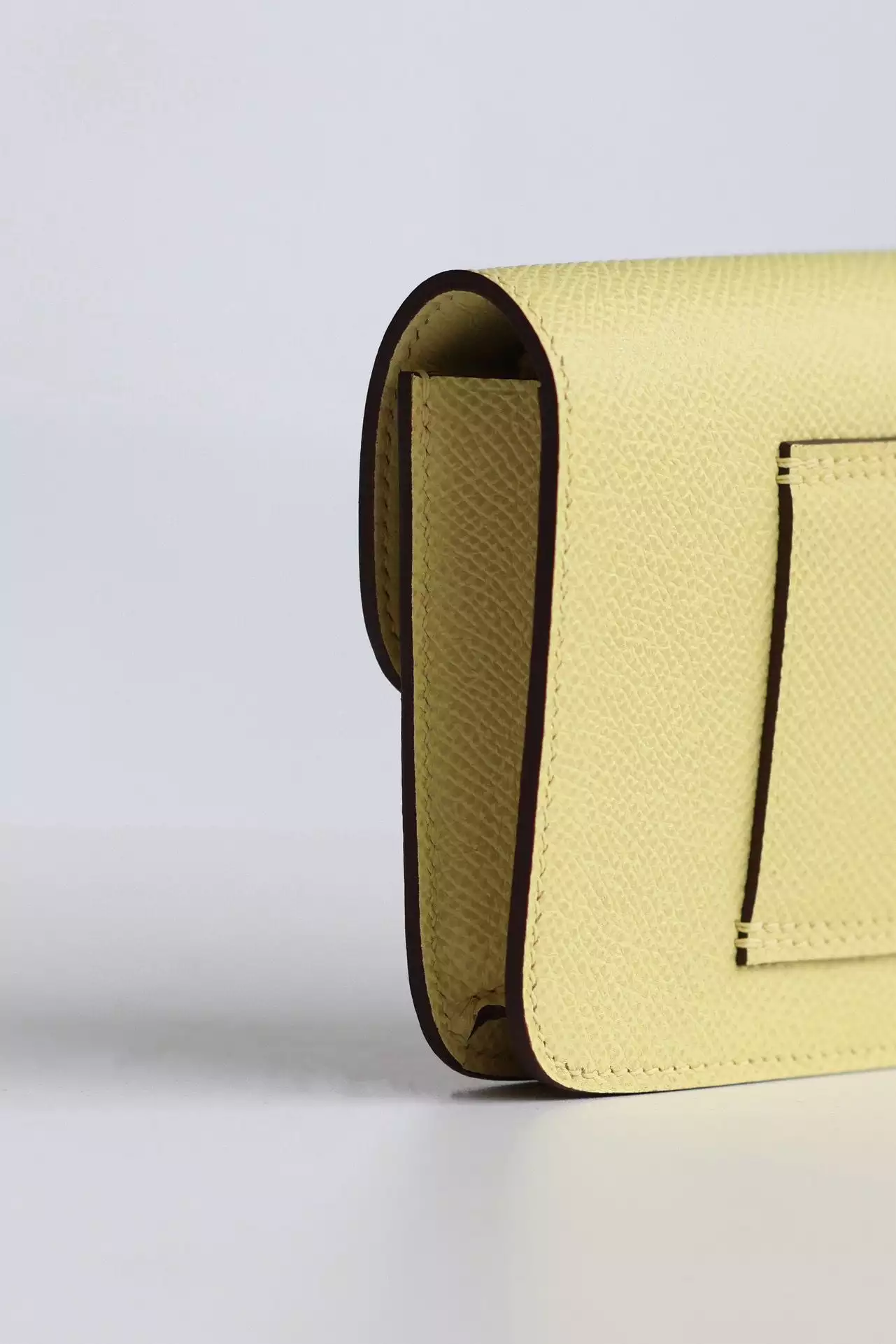 Hermes Constance Slim Wallet in Jaune Poussin Epsom Calfskin – HW163
