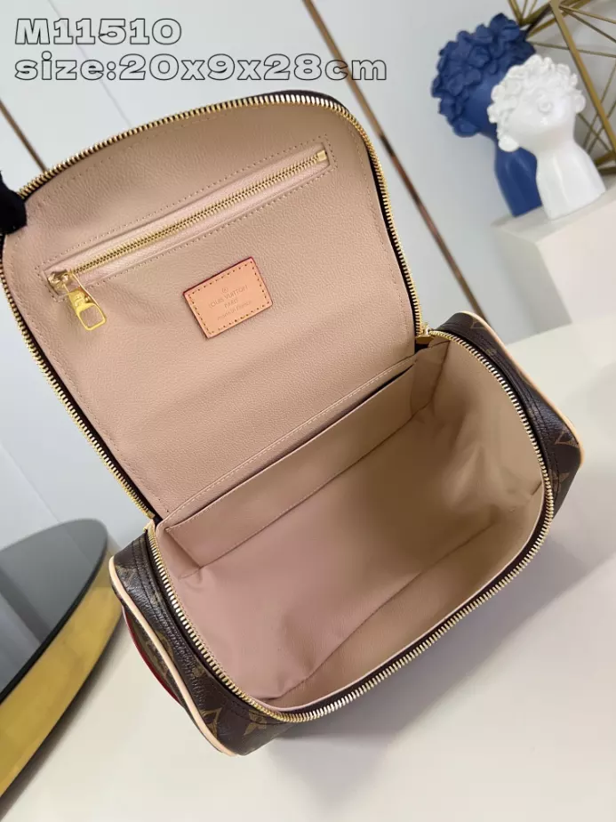 Louis Vuitton Toiletry Bag Brown Monogram Eclipse Canvas – LW150