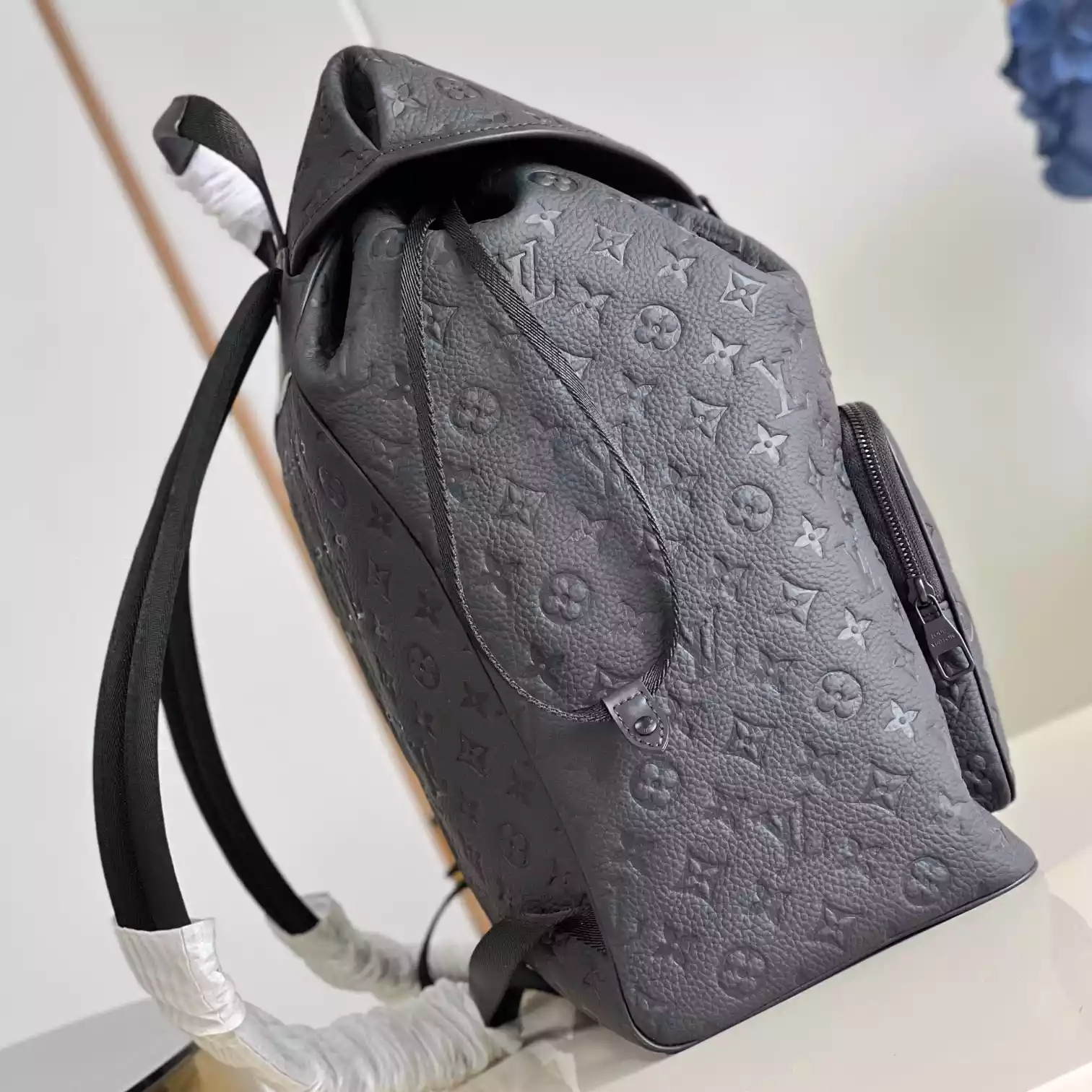 MONTSOURIS BACKPACK IN BLACK M23127 – LW341