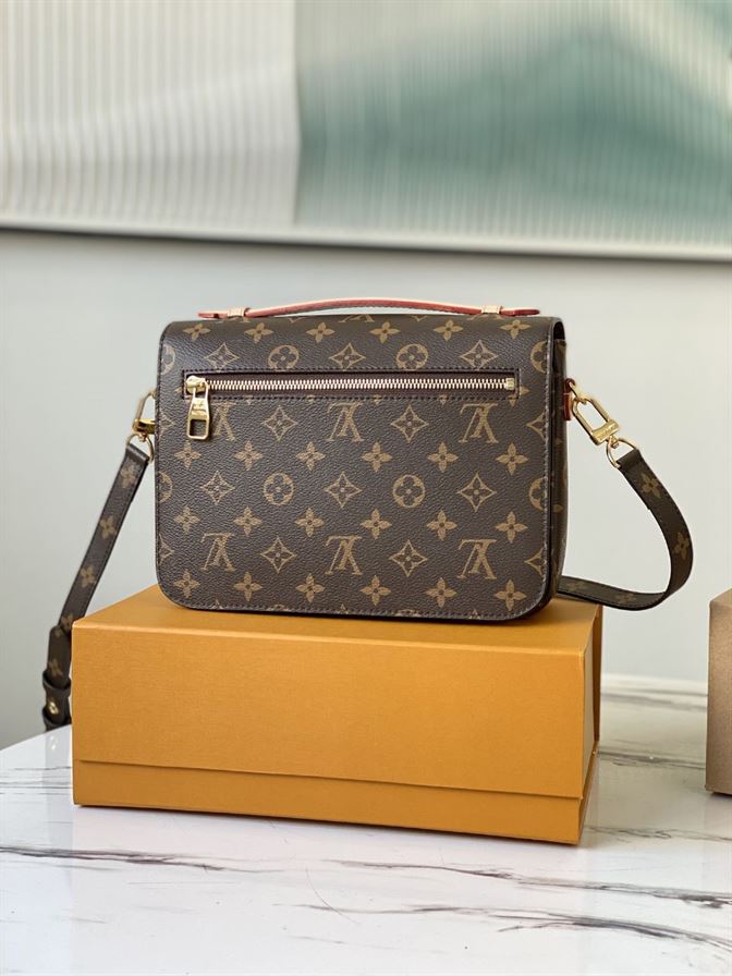 LOUIS VUITTON POCHETTE METIS MONOGRAM – LW022