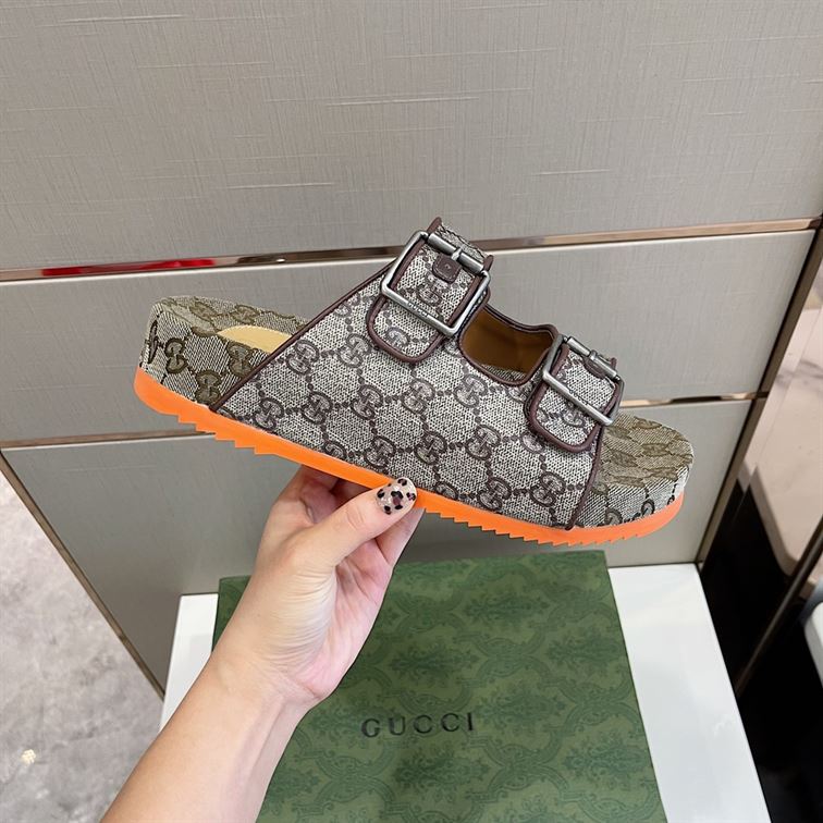 GUCCI MEN’S SLIDE SANDAL WITH STRAPS – GSL030