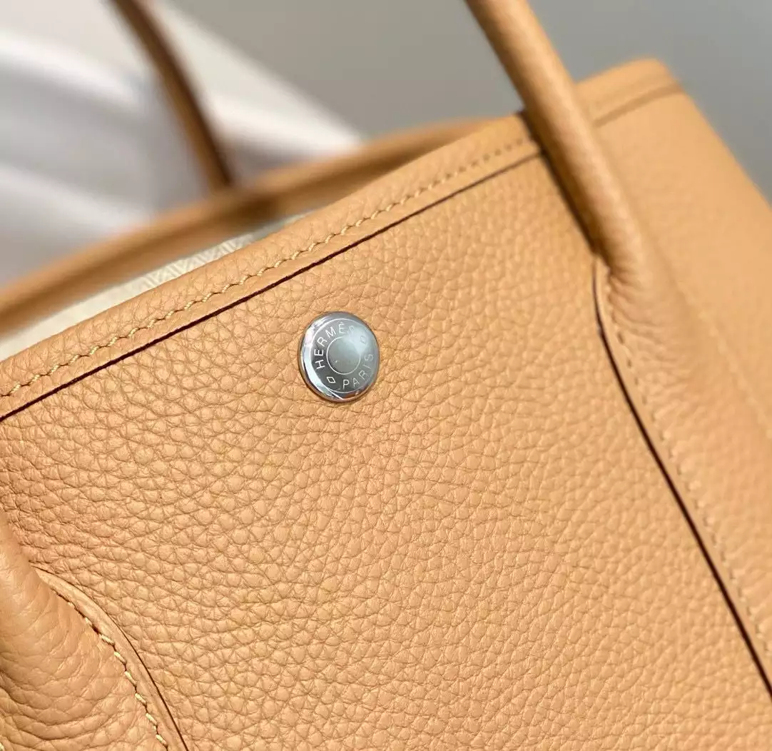 Hermes Garden Party 30 Bag In Chai Taurillon Leather – HW073