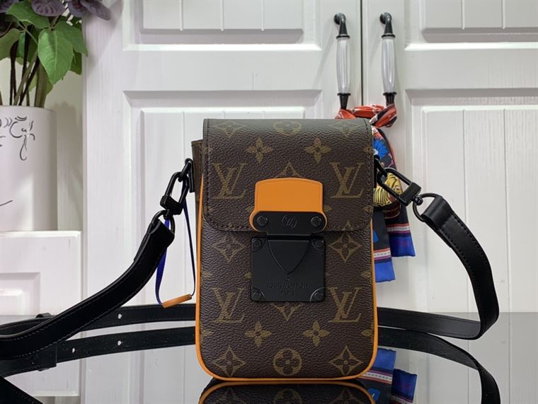 LOUIS VUITTON S LOCK VERTICAL WEARABLE WALLET – LVB057