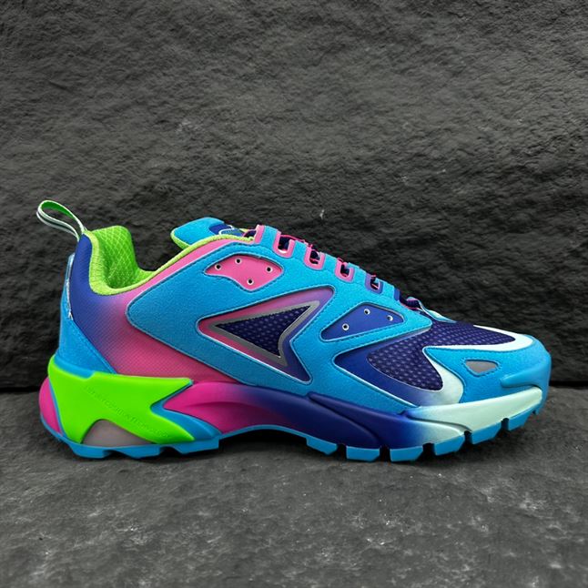 LOUIS VUITTON RUNNER TATIC BLUE – LVS170