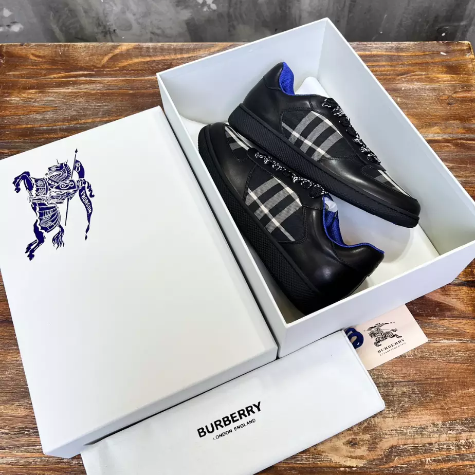 BURBERRY LEATHER AND CHECK TERRACE SNEAKERS – BBR084