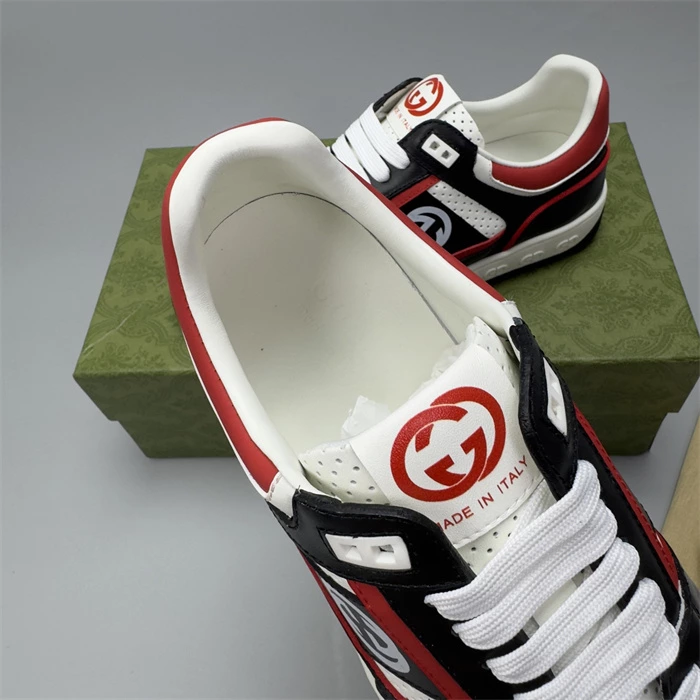 GUCCI MEN’S SNEAKER – GCC282