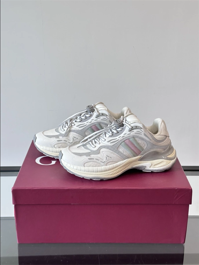 WOMEN’S GUCCI 2.0 SNEAKERS – GCC260