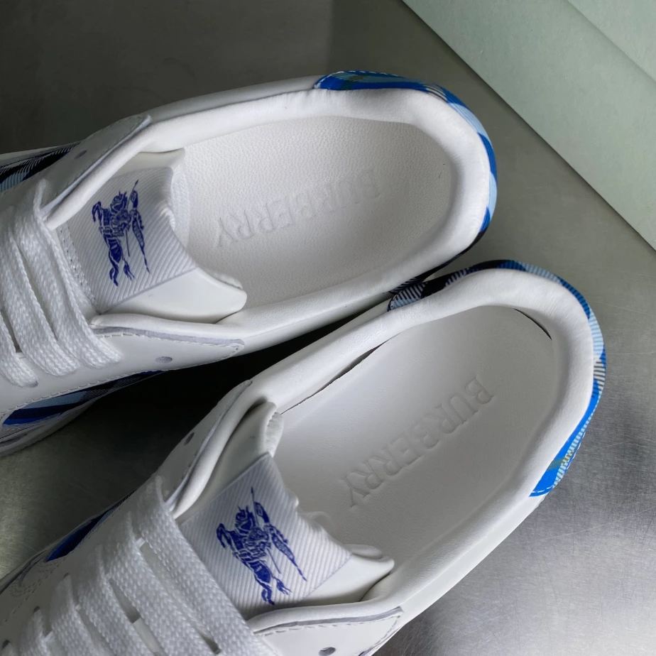 BURBERRY LEATHER AND CHECK TERRACE SNEAKERS – BBR035