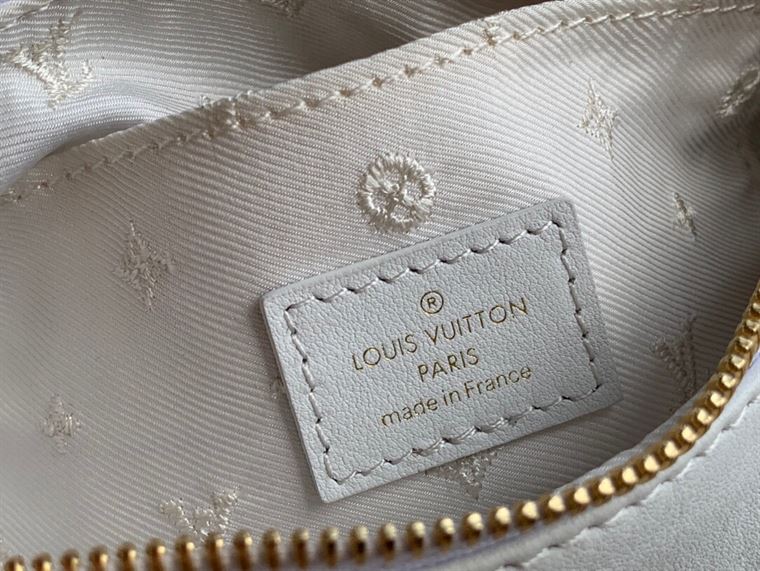 LOUIS VUITTON OVER THE MOON White – LW009