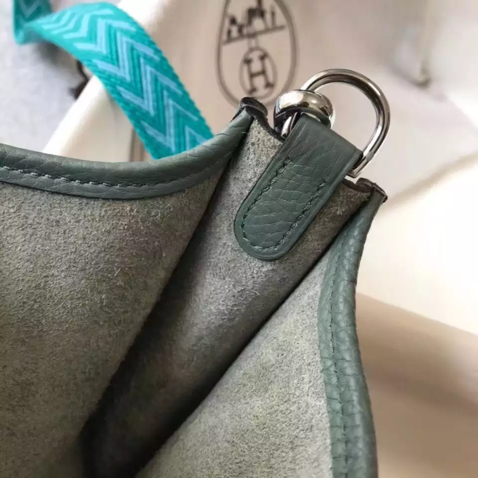 Hermes Evelyne III TPM Bag In Vert Amande Clemence Leather – HW047