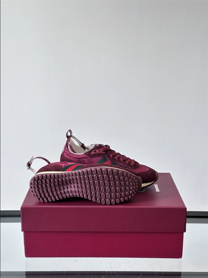 WOMEN’S GUCCI RE MOTION SNEAKERS – GCC265